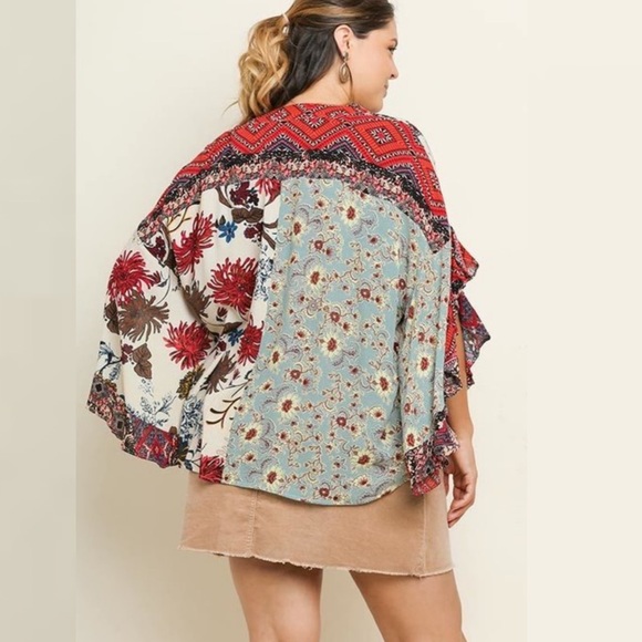 Garden Party Floral Patchwork Top Vanilla Umgee - Picture 2 of 8